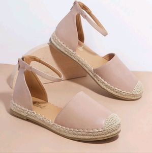 New women Ankle Straps Closed Toe Sandals
